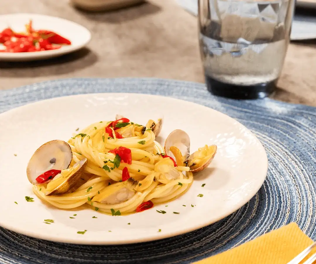 Спагетти с моллюсками