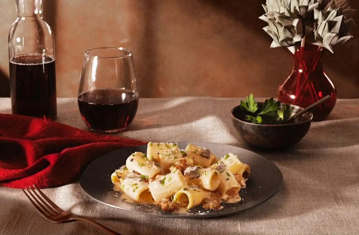 Тортильони с яйцом и колбасками