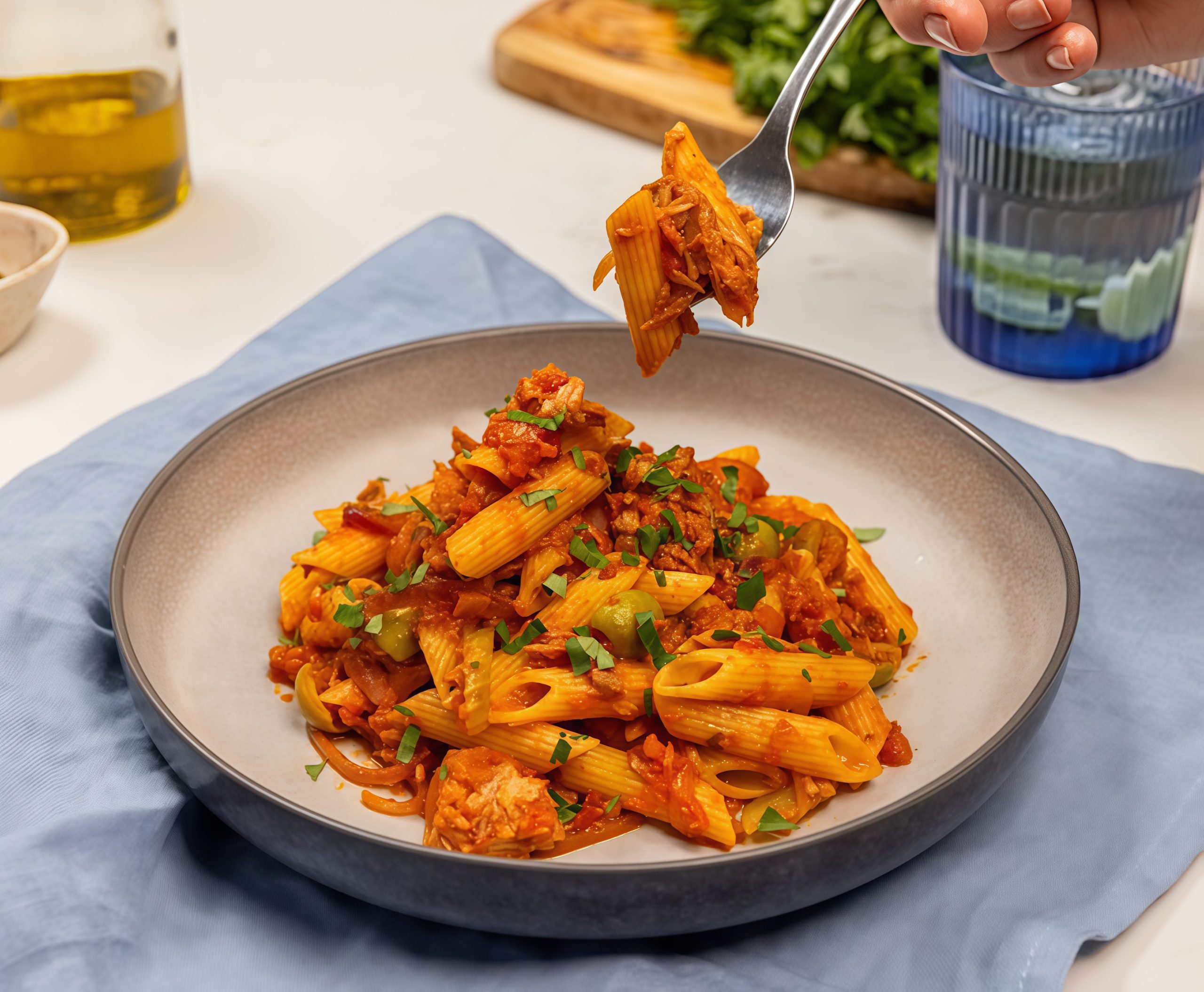 Рецепт Мини Пенне с тунцом и соусом Наполетана